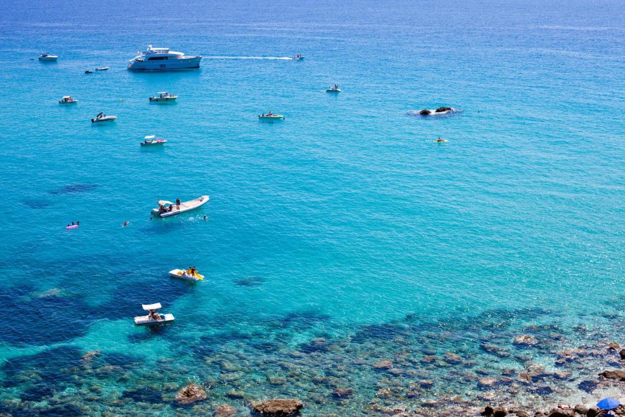 Cichello Apartments Capo Vaticano Extérieur photo